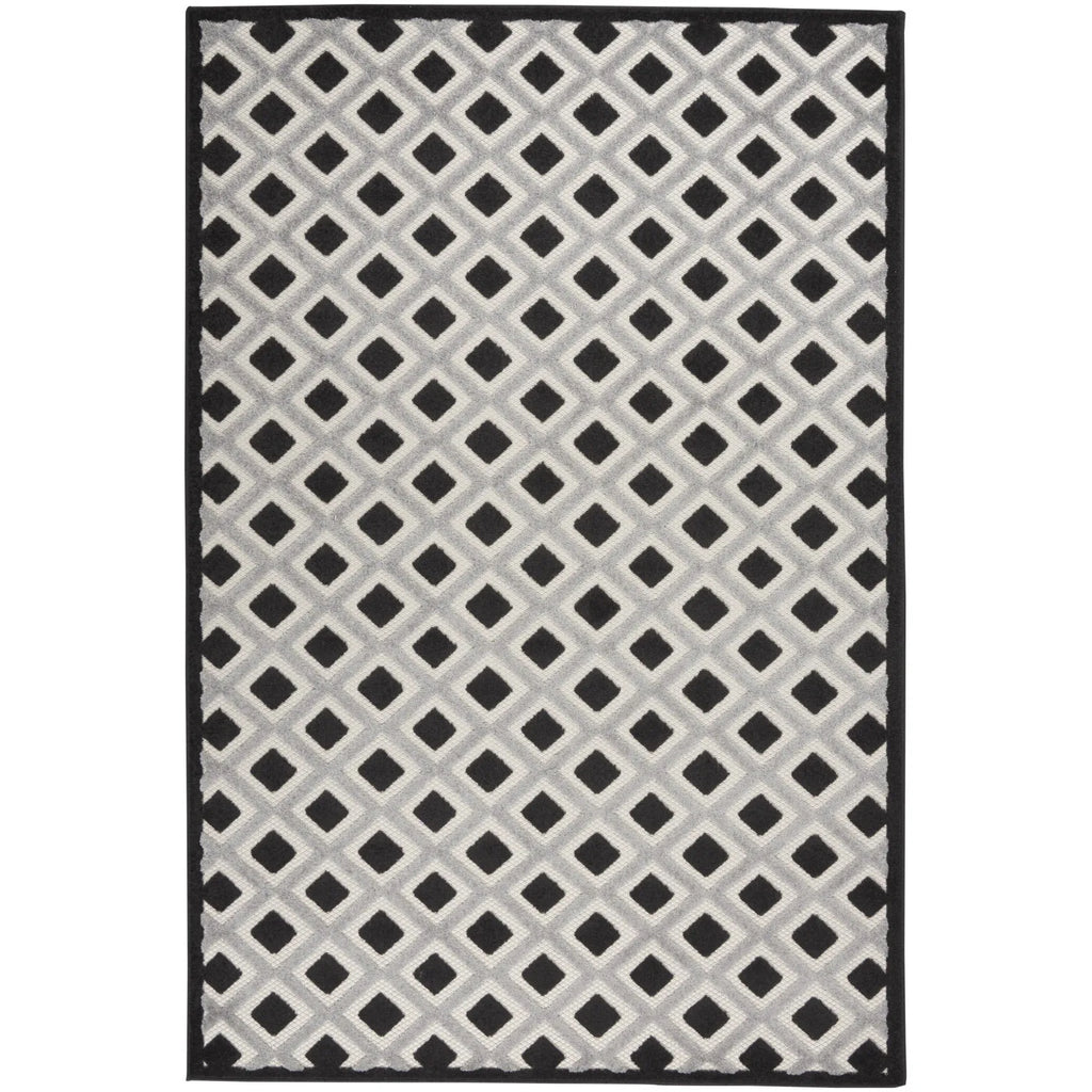 HMS Black and White Geometric Indoor/Outdoor Area Rug 4' X 6'