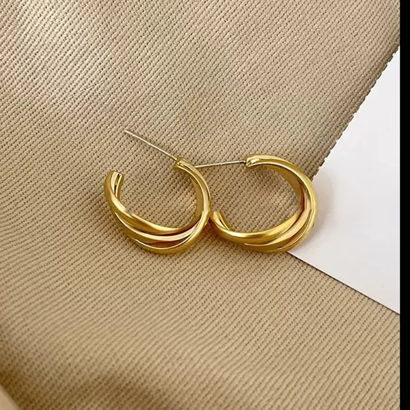 Golden Geometric Huggie Earrings Alloy Gold Plated Trendy Unisex Fashion Jewelry