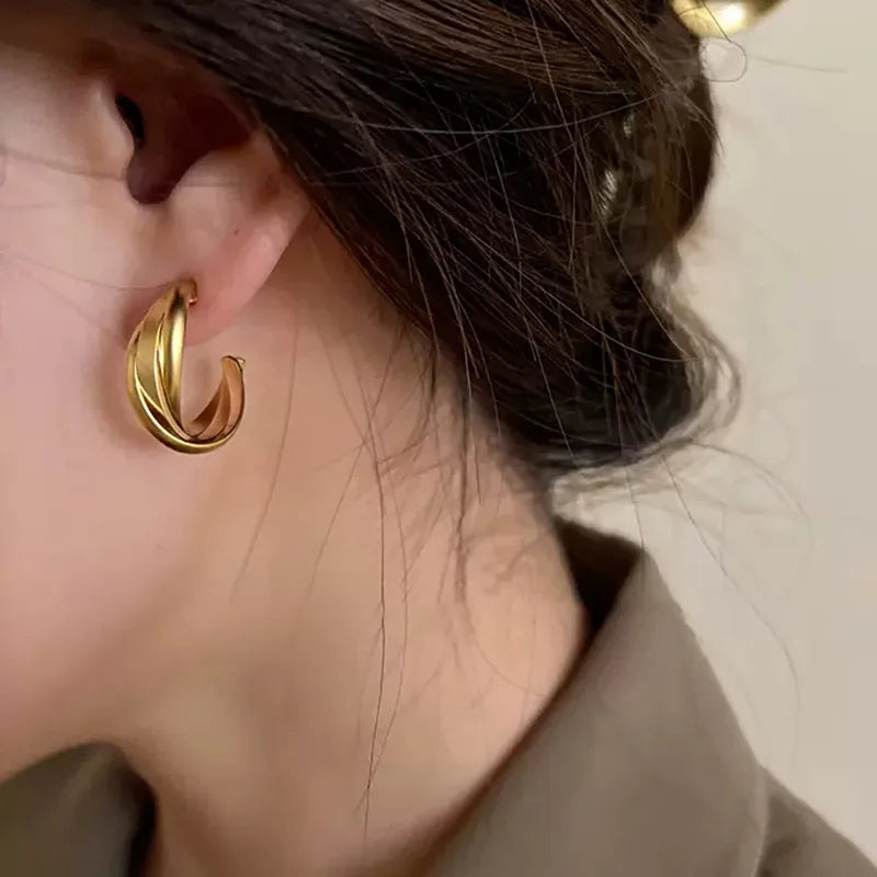 Golden Geometric Huggie Earrings Alloy Gold Plated Trendy Unisex Fashion Jewelry