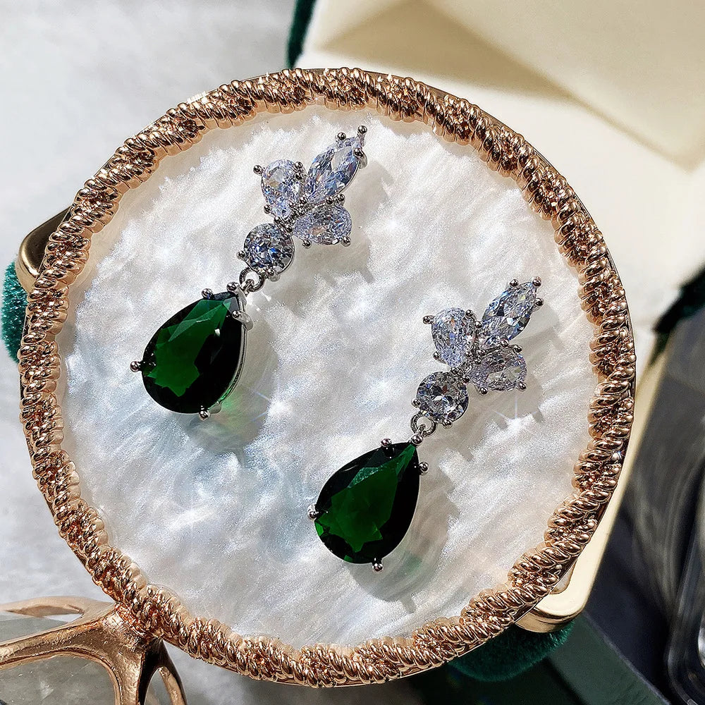 E1012 Green Diamond Earrings Women's Luxury Party Jewelry Pear Cut Natural Diamond Studs