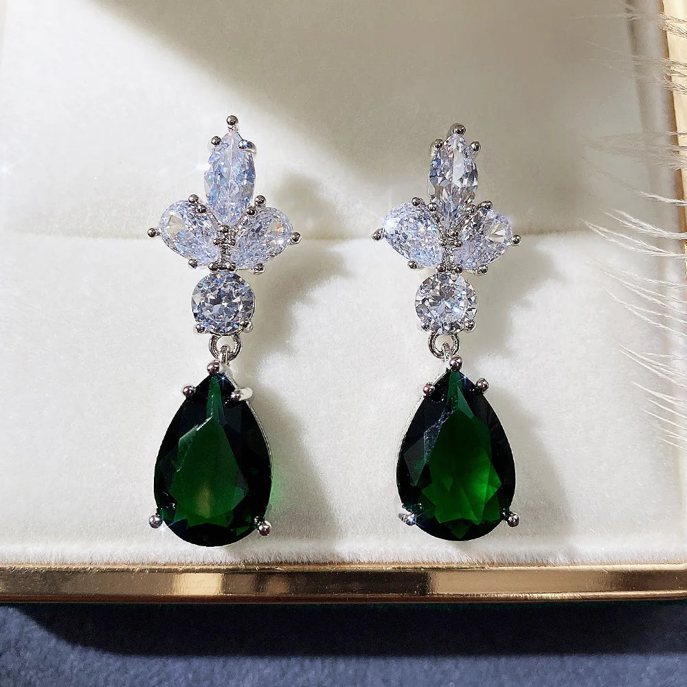 E1012 Green Diamond Earrings Women's Luxury Party Jewelry Pear Cut Natural Diamond Studs