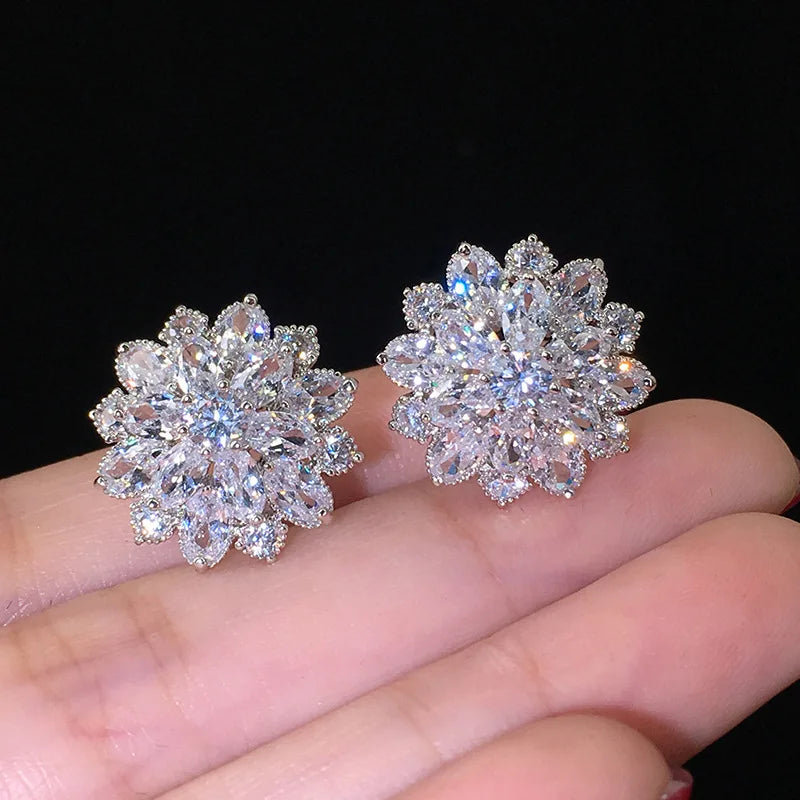 Luxury Snowflake Stud Earrings Crystal Rhinestone Claw Setting For Women Wedding Jewelry Pink Color