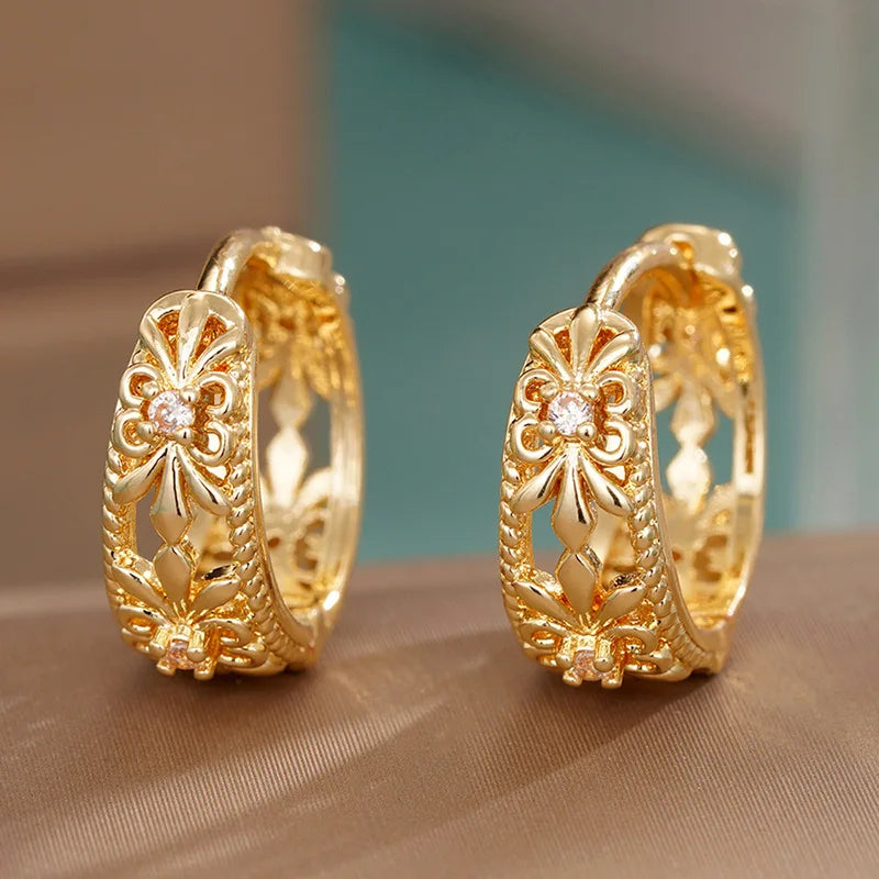 E4485 White Gold Hoop Earrings With Round Diamond Flower Design Claw Setting Women's Classic Fine Jewelry