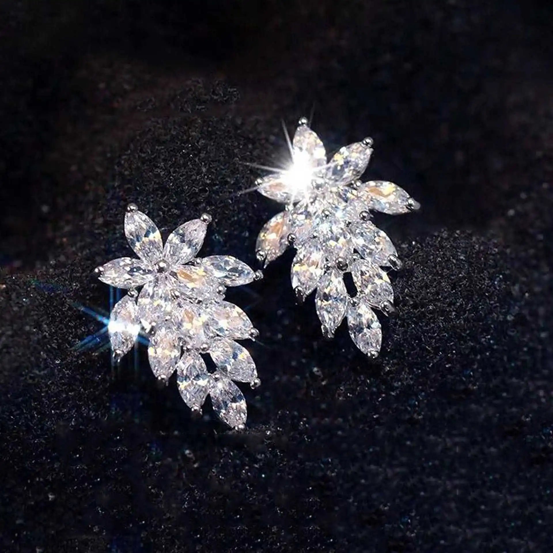 Sls Flower Stud Earrings 925 Silver Crystal Rhinestone Wedding Romantic Women's Jewelry Claw Setting White Gold